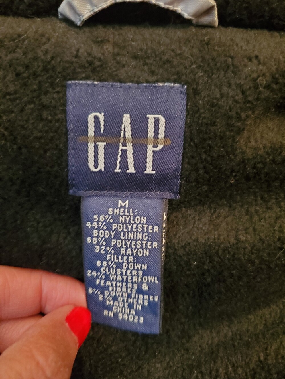GAP Vintage Silver Puffer Vest - Women's Medium - Picture 3 of 9